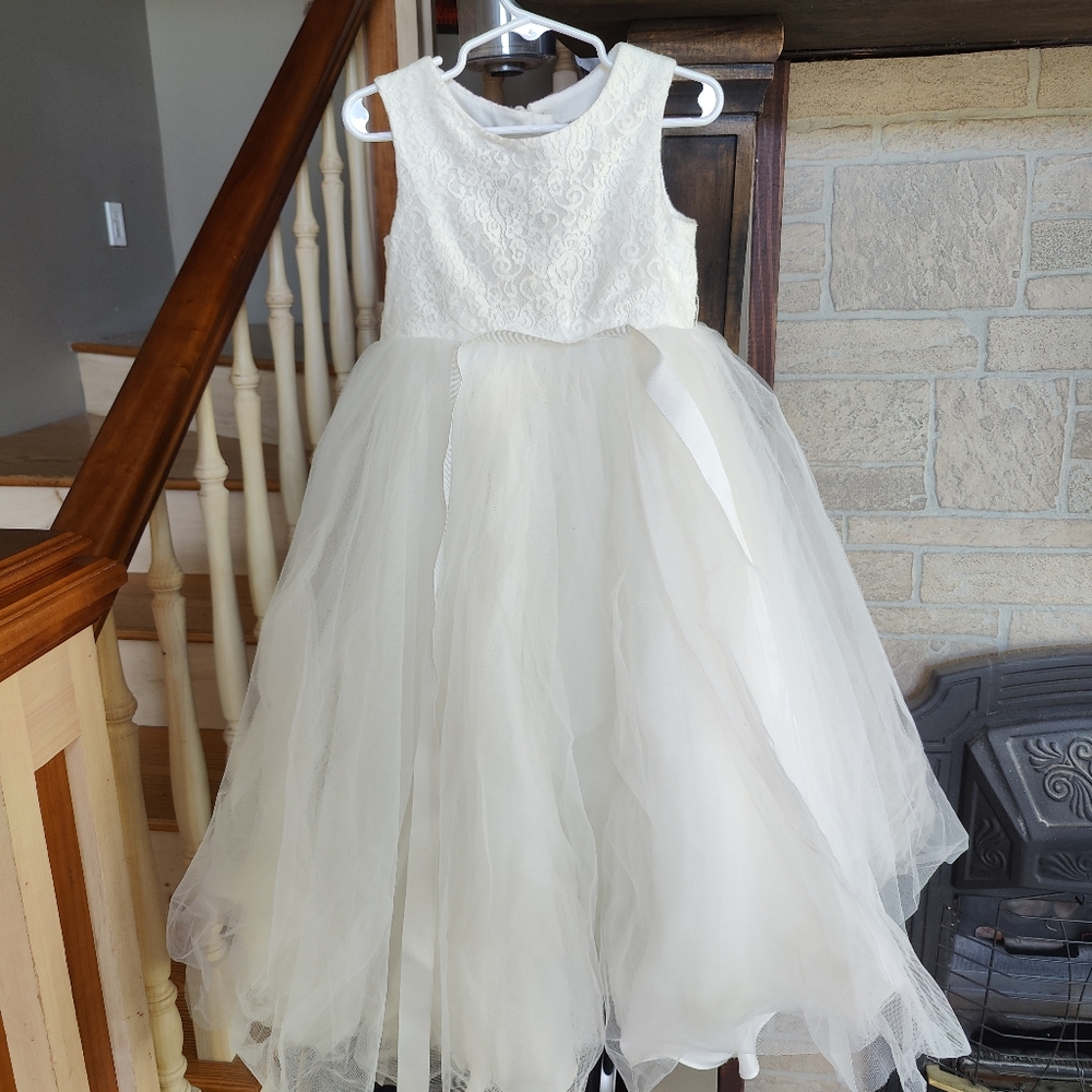 Flower girl dress